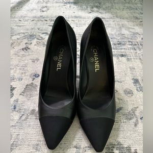 Chanel pumps